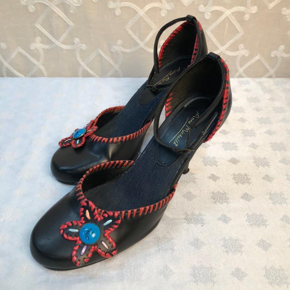 Anne Michelle Closed Toe Heel